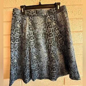 Soho Gray and Black Knee-Length A-Line Skirt